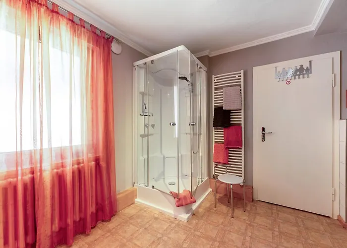 Hildegard Von Nell * Τρίερ